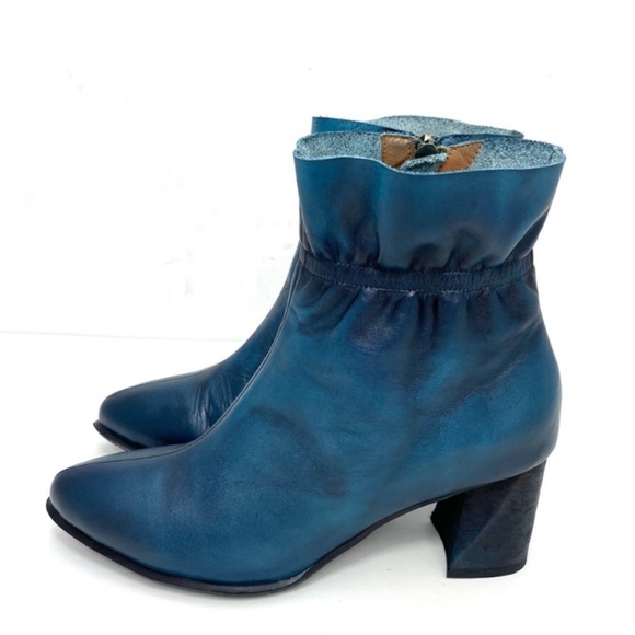 L’Artiste Modeste Leather Ankle Block Heel Boot in Blue Size 9.5/ 41 - Picture 6 of 13